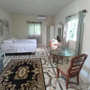 Grace Garden By Eminence Ent Bed & Breakfast