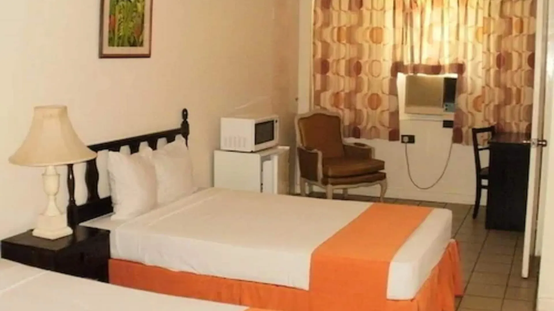 **  אוצ'ו ריוס Pineapple Court Hotel ג'מייקה