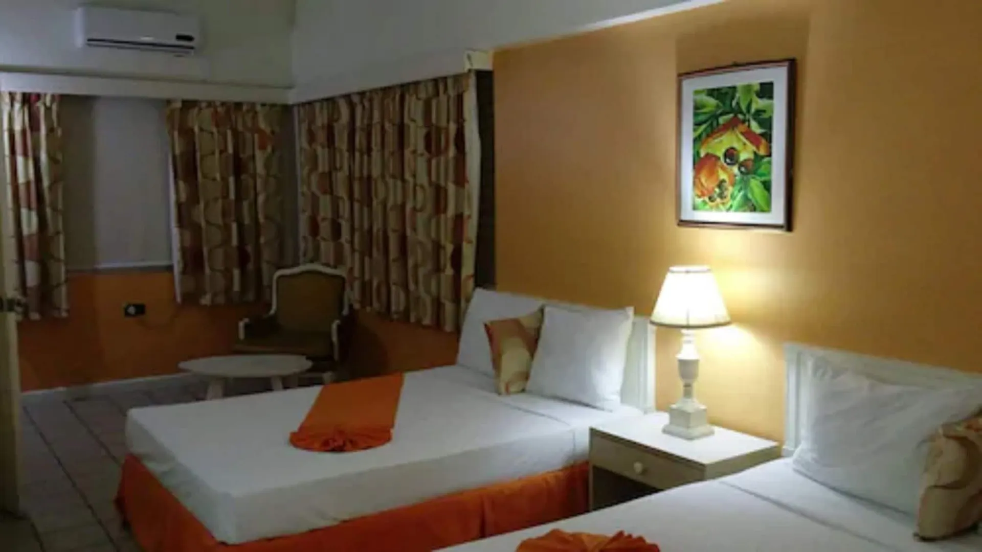 אוצ'ו ריוס Pineapple Court Hotel ג'מייקה