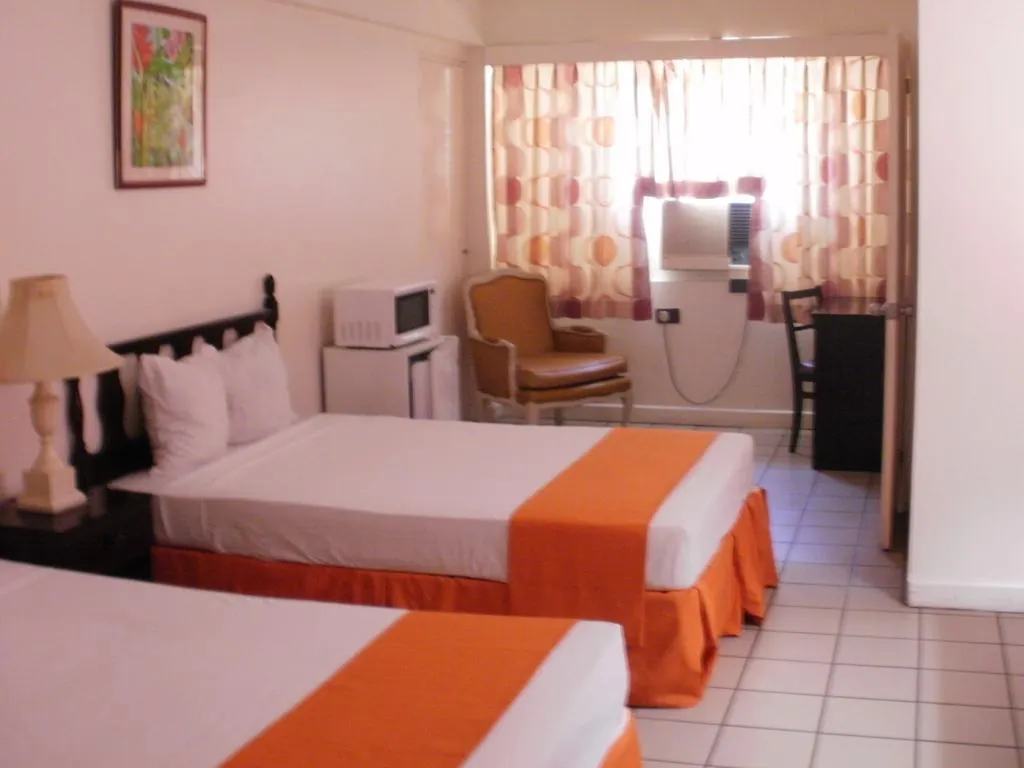 **  Pineapple Court Hotel Ocho Rios Giamaica